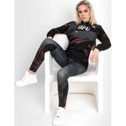 UFC Venum Authentic Fight Week Women’s 2.0 Pullover Hoodie - Black/Red