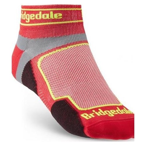 Socks For Men Bridgedale TrailRun Cool M, Red