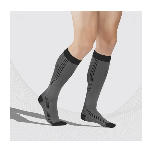 Compression knee stockings for sport and active lifestyle, unisex. Active