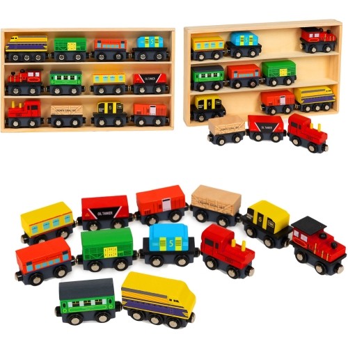 Wooden train 13 pieces