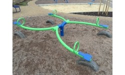Podwójna huśtawka różnoważnia na plac zabaw Inter-Play Crab