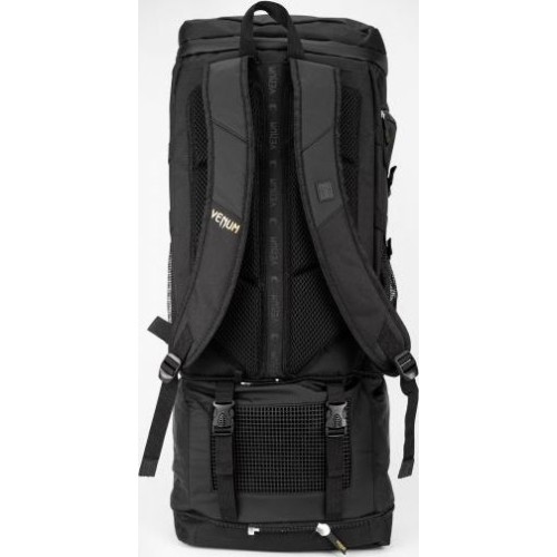 Venum Challenger Xtrem Evo - Black/Gold.