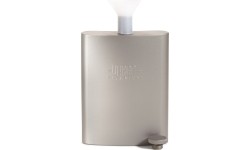 Piersiówka z lejkiem Vargo Titanium 240ml