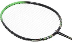 Rakieta do badmintona z pokrowcem Nils NR205
