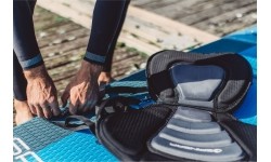 Podwyższony fotel Spinera do supów i kajaków