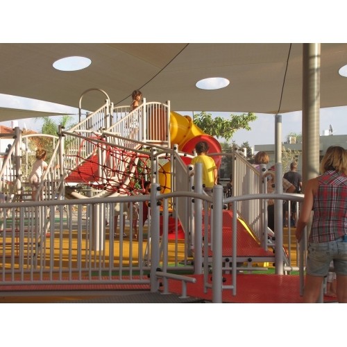 Zestaw integracyjny na plac zabaw dla osób na wózkach inwalidzkich Inter-Play Dragon