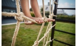 Siatka do wspinaczki Berg PlayBase, rozmiar L