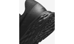 Nike Avalynė Vyrams Revolution 6 NN Black