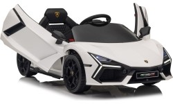 Biały pojazd Lamborghini Revuelto