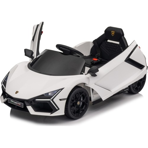 Biały pojazd Lamborghini Revuelto