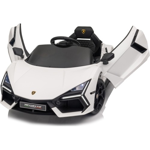 Biały pojazd Lamborghini Revuelto