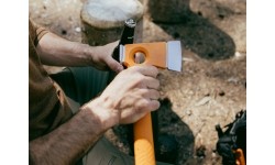 Siekiera uniwersalna Fiskars "Ultra Light