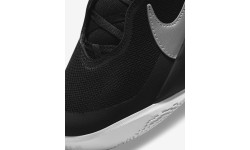 Buty do koszykówki Nike Team Hustle D 10 GS dla młodzieży, czarne CW6735 004