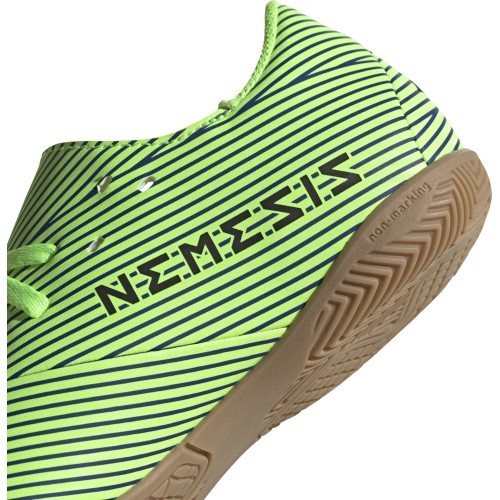 Buty piłkarskie młodzieżowe Adidas Nemeziz 19.4 In J Green FV4012