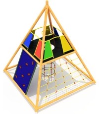 Piramida modelu kompleksu ścian wspinaczkowych 1