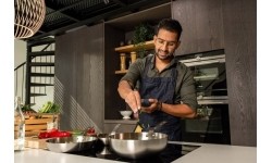 Patelnia WOK ze stali nierdzewnej Skottsberg 28cm
