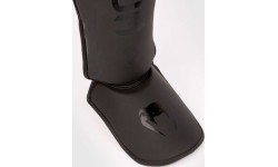 Venum Challenger Kids Shin Guards - Black/Black