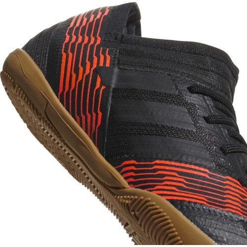 Adidas buty młodzieżowe Nemeziz Tango 17.3 IN Black Red CP9182
