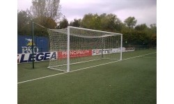 Standartiniai futbolo vartai (aliuminiai, įbetonuojami) 7,32x2,44cm
