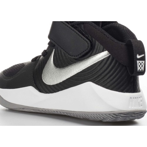 Buty dziecięce Nike Team Hustle D 9 czarne AQ4225 001