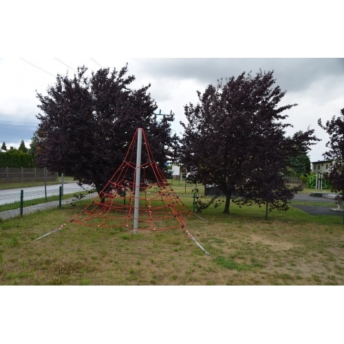 Siatka wspinaczkowa na plac zabaw Inter-Play Mt. Gerlach