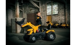 Traktor na pedały RollyFarmtrac JCB 8250
