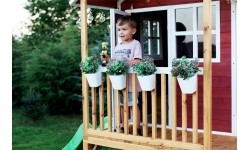 Drewniany domek do zabawy EXIT Loft 700 - czerwony