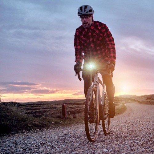 Latarka czołowa Sigma Buster 400 USB