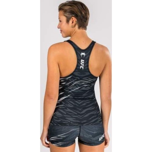 Koszulka UFC Fusion by Venum Authentic Fight Night Women's Fitted Tank With Shelf Bra - Czarna