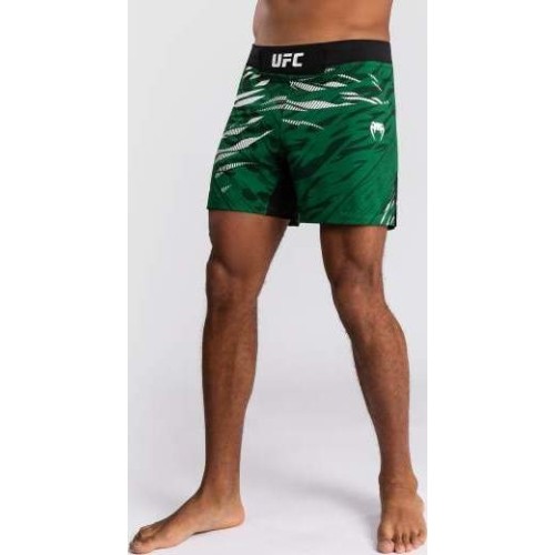 Męskie spodenki do walki UFC Fusion by Venum Authentic Fight Night - krótki krój - zielone