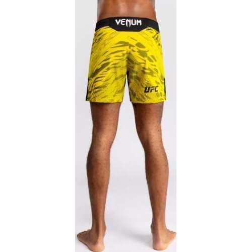 Męskie spodenki do walki UFC Fusion by Venum Authentic Fight Night - krótki krój - żółte