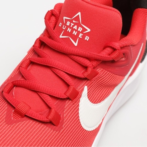 Buty młodzieżowe Nike Star Runner 4 NN czerwone DX7615 600