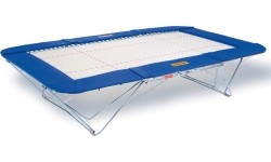 TRAMPOLINA GRAND MASTER - ŁÓŻKO 45 x 45 mm - STOJAK NA ROLKI PODNOŚNE "BEZPIECZNIE I WYGODNIE"