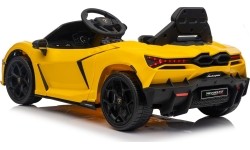 Pojazd Lamborghini Revuelto Yellow