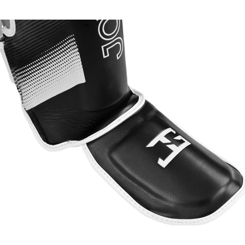 Ochraniacze Joya Evolution czarno-białe