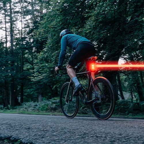 Tylna lampka Magicshine SeeMee 100 AD z radarem, USB-C