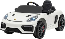 Lakierowanie pojazdu Porsche 718 na biało