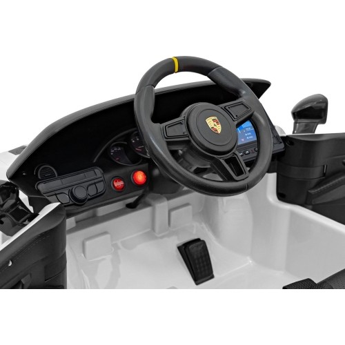 Porsche 718 vehicle White MP4