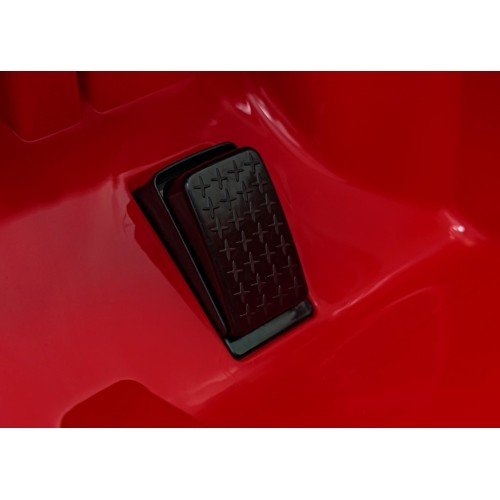 Pojazd Porsche 718 z czerwonym lakierem