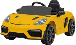 Pojazd Porsche 718 malowany na żółto
