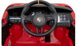 Pojazd Porsche 718 czerwony