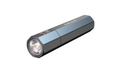 Niebieska latarka LED Fenix E-CP