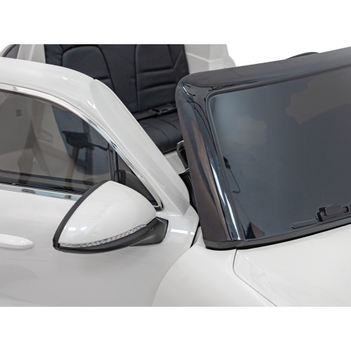 Pojazd elektryczny Porsche Cayenne S, biały