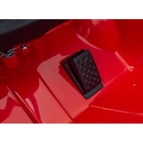 Aston Martin DBX pojazd czerwony