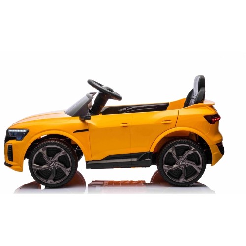 Audi SQ8 pojazd Żółty