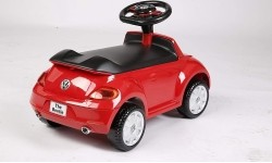 VW Beetle Rollplay Foot-To-Floor Red