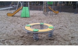 Bujak na sprężynie Inter-Play Ringo