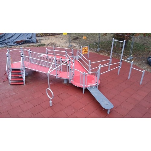 Zestaw integracyjny na plac zabaw dla osób na wózkach inwalidzkich Inter-Play Centaur