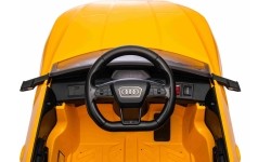 Audi SQ8 pojazd Żółty