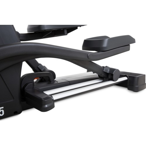 Trenażer eliptyczny Newton Fitness C5